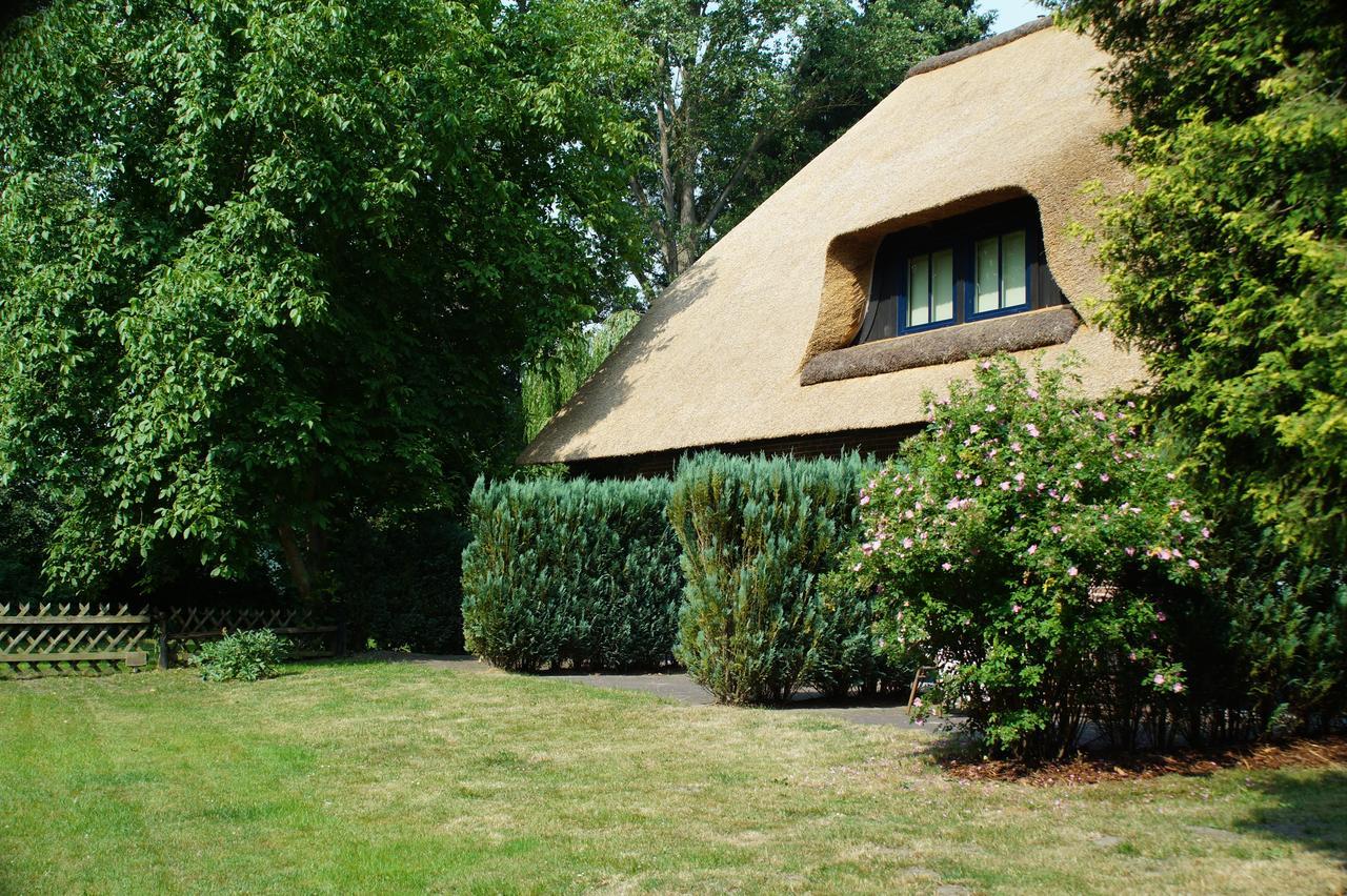 Landhaus Absalonshorst Ξενοδοχείο Groß Grönau Εξωτερικό φωτογραφία